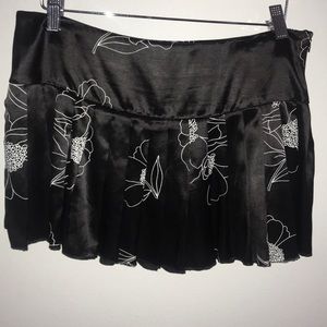Paris match silk micro mini skirt
